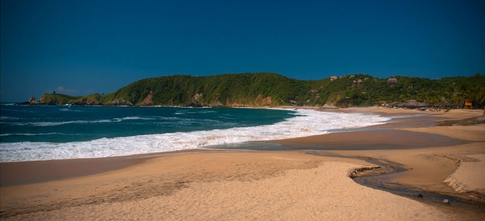 Nota sobre Cabalga el Pipeline en la playa de Zicatela