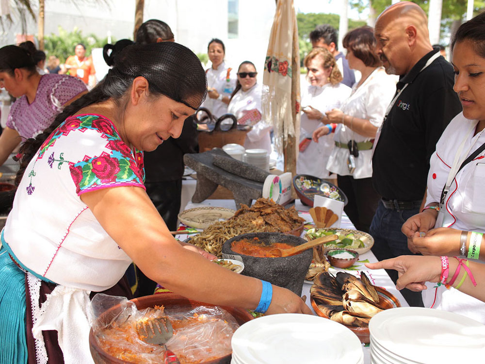 Nota sobre Encuentro de Cocineras Tradicionales de Yucatán en 2017