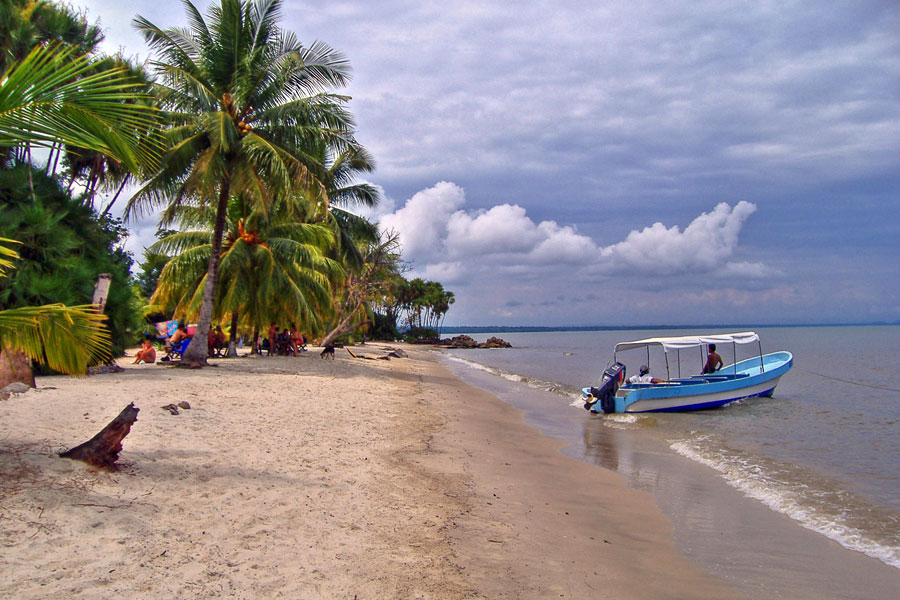 Nota sobre Izabal, el Caribe verde de Guatemala