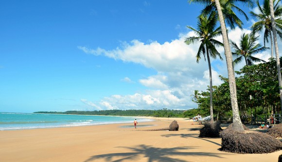 Nota sobre El Salvador: playas y volcanes