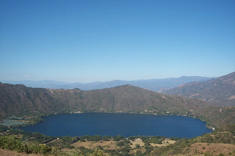 Nota sobre Turismo de conservación y ventana vending para purificadora