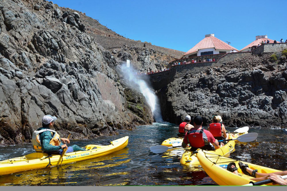 Nota sobre La Bufadora en Ensenada, el espectacular géiser marino