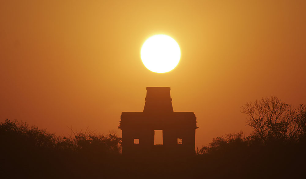 Nota sobre Equinoccio de Primavera en Dzibilchaltún, Yucatán 