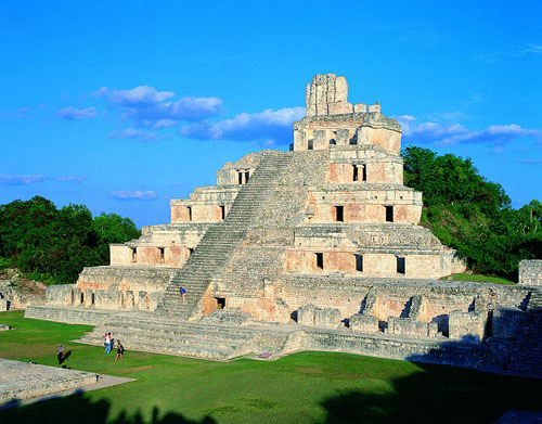 Nota sobre Edzná Campeche