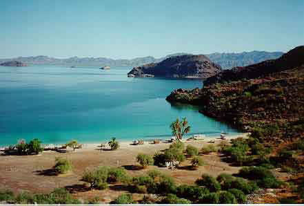 Nota sobre Playas y turismo en Loreto, Baja California