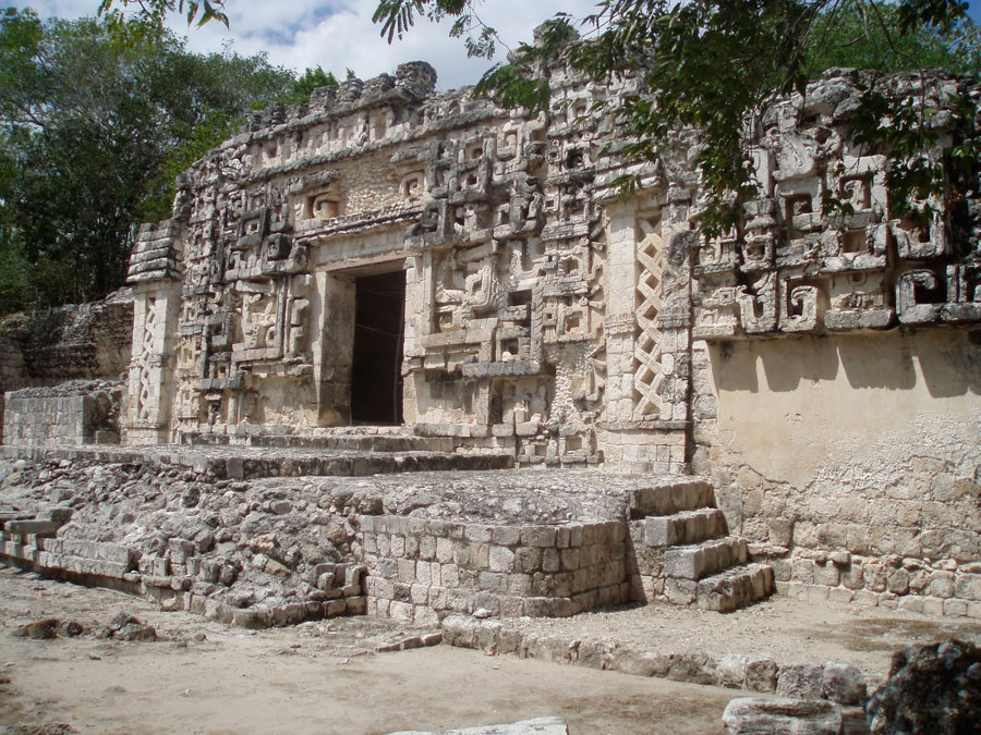 Nota sobre Xcalumkín, Campeche