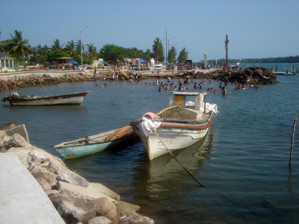 Nota sobre Playa del Carmen y el pez león