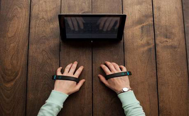 Nota sobre AirType, la pulsera inteligente para escribir sin teclado