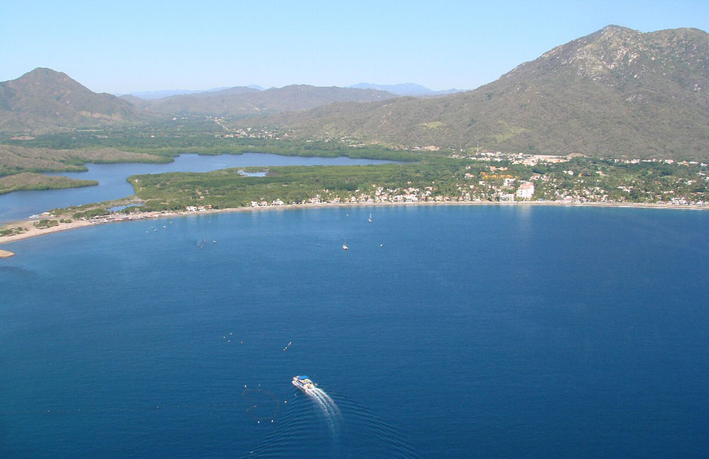 Imagen de Bahías de Manzanillo y Santiago