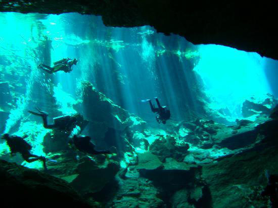 Nota sobre Cenote Chac Mool