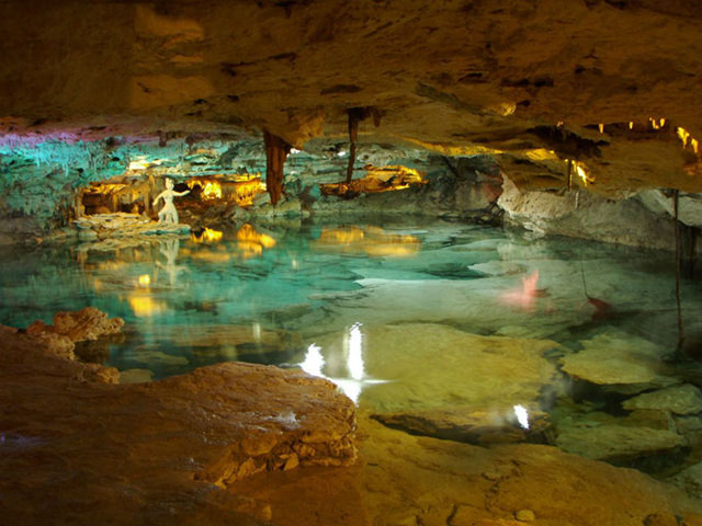 Nota sobre Cenote Chac Mool