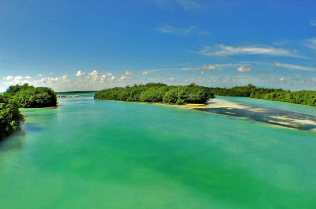 Nota sobre Parque Garrafón en Isla Mujeres