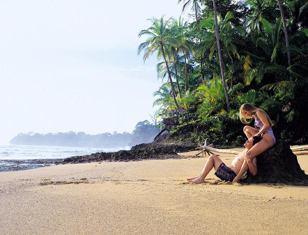 Nota sobre Costa Rica: cada vez m&aacute;s turistas buscan el "para&iacute;so"