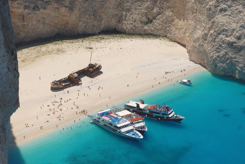 Imagen de Playa Roja Santorini