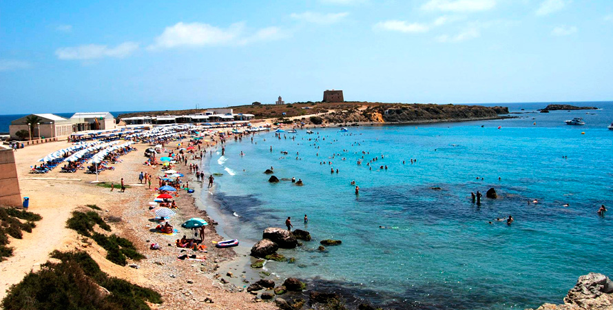 Nota sobre Tabarca, una pequeña isla a escasos kilómetros de Alicante