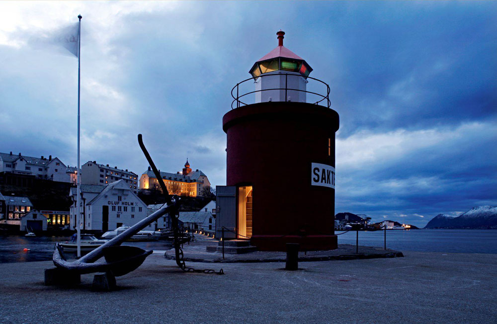 Nota sobre Este faro en Noruega se convierte en un hotel de un solo cuarto