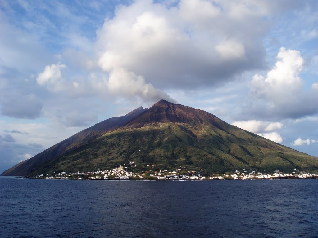 Nota sobre Stromboli, la isla del volcán