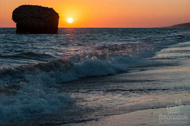 Nota sobre Atardecer en la playa de Matalascañas Portugal