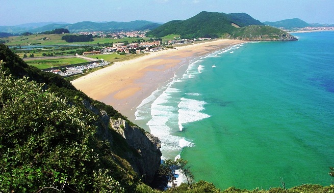 Nota sobre Las bellas playas de Cantabria y el encanto del mar Cantábrico