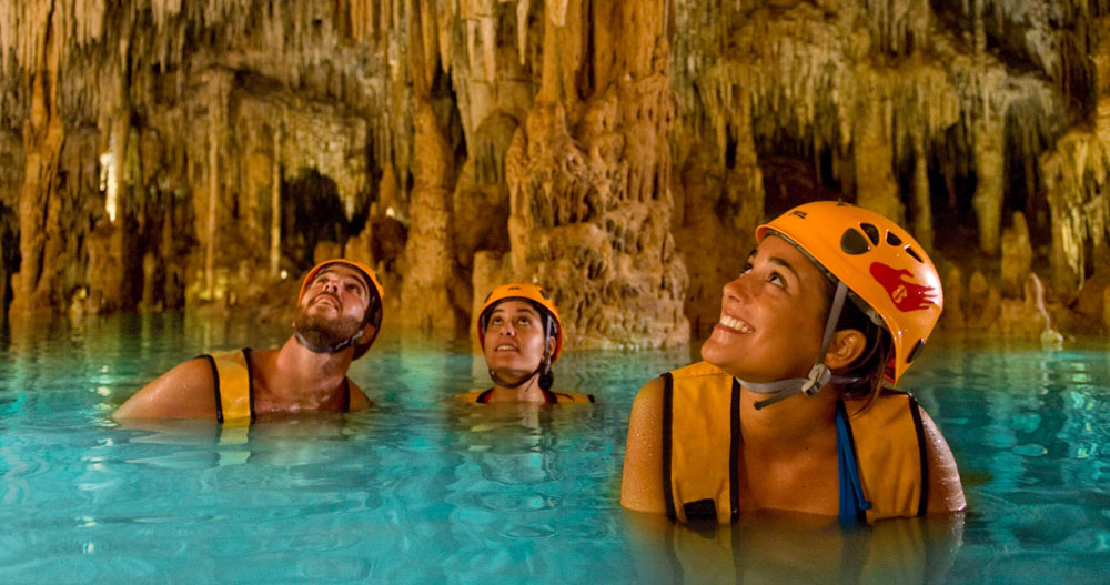 Parque ecoturístico Xplor en Playa del Carmen