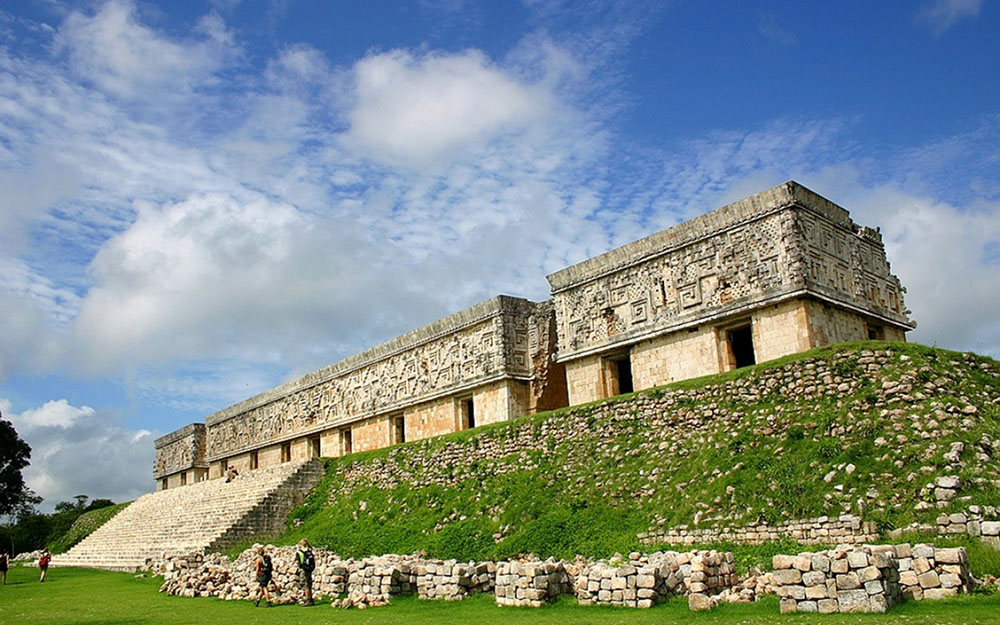 Ciudad prehispánica de Uxmal en Yucatán 1 Ciudad prehispánica de Uxmal en Yucatán