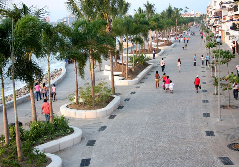 El Malecón de Puerto Vallarta