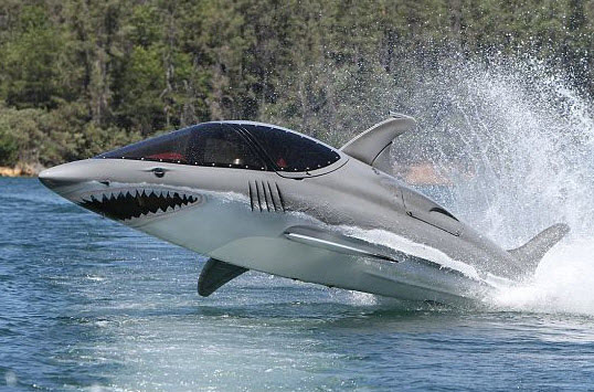Seabreacher X, un mini-submarino diseñado para verse como un tiburón 1 Seabreacher X