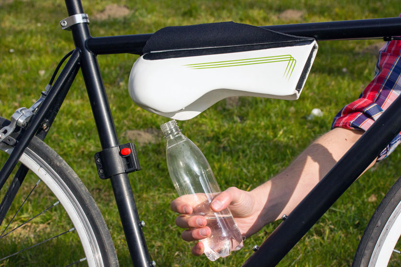 Fontus: la botella de agua para ciclistas que nunca se acaba