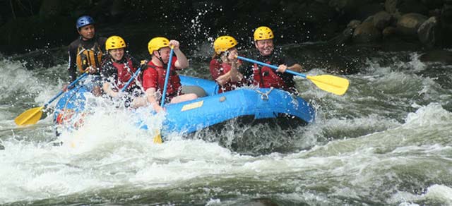 Aventuras acuáticas en Costa Esmeralda 1 Aventuras acuáticas en Costa Esmeralda