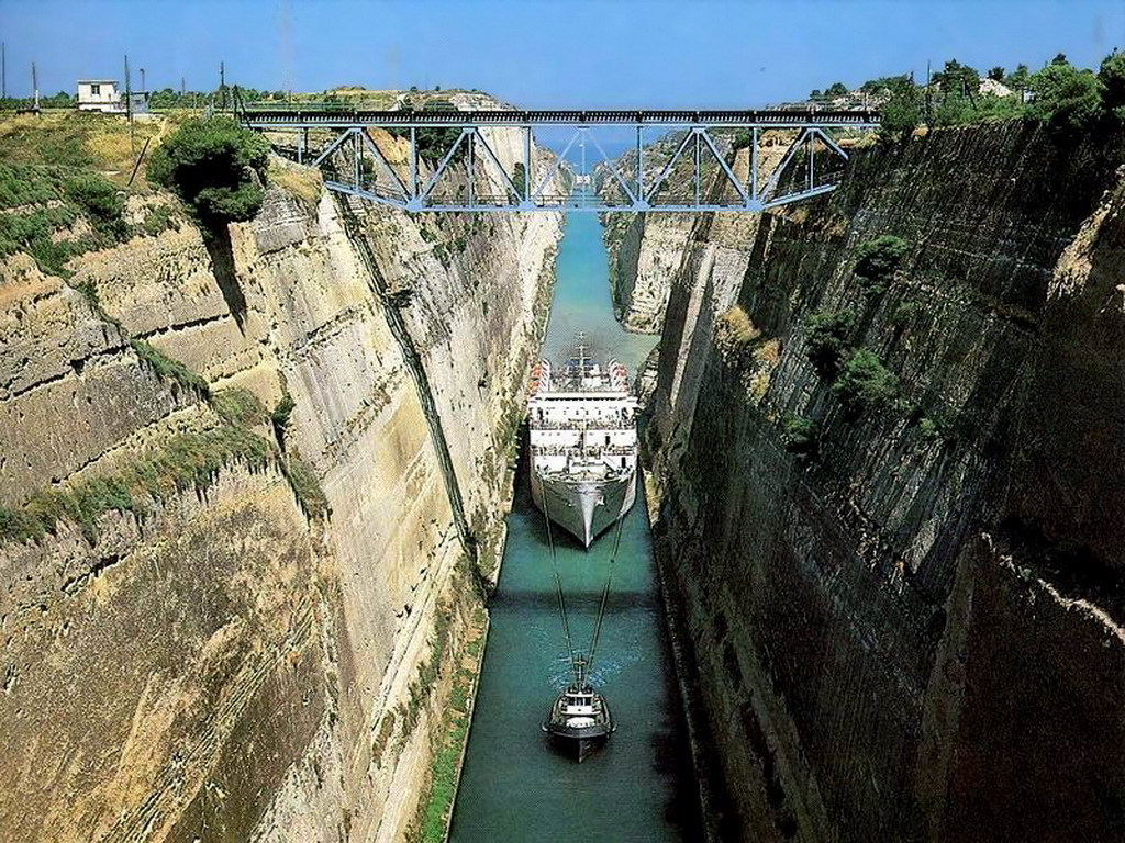 El canal de Corinto en Grecia